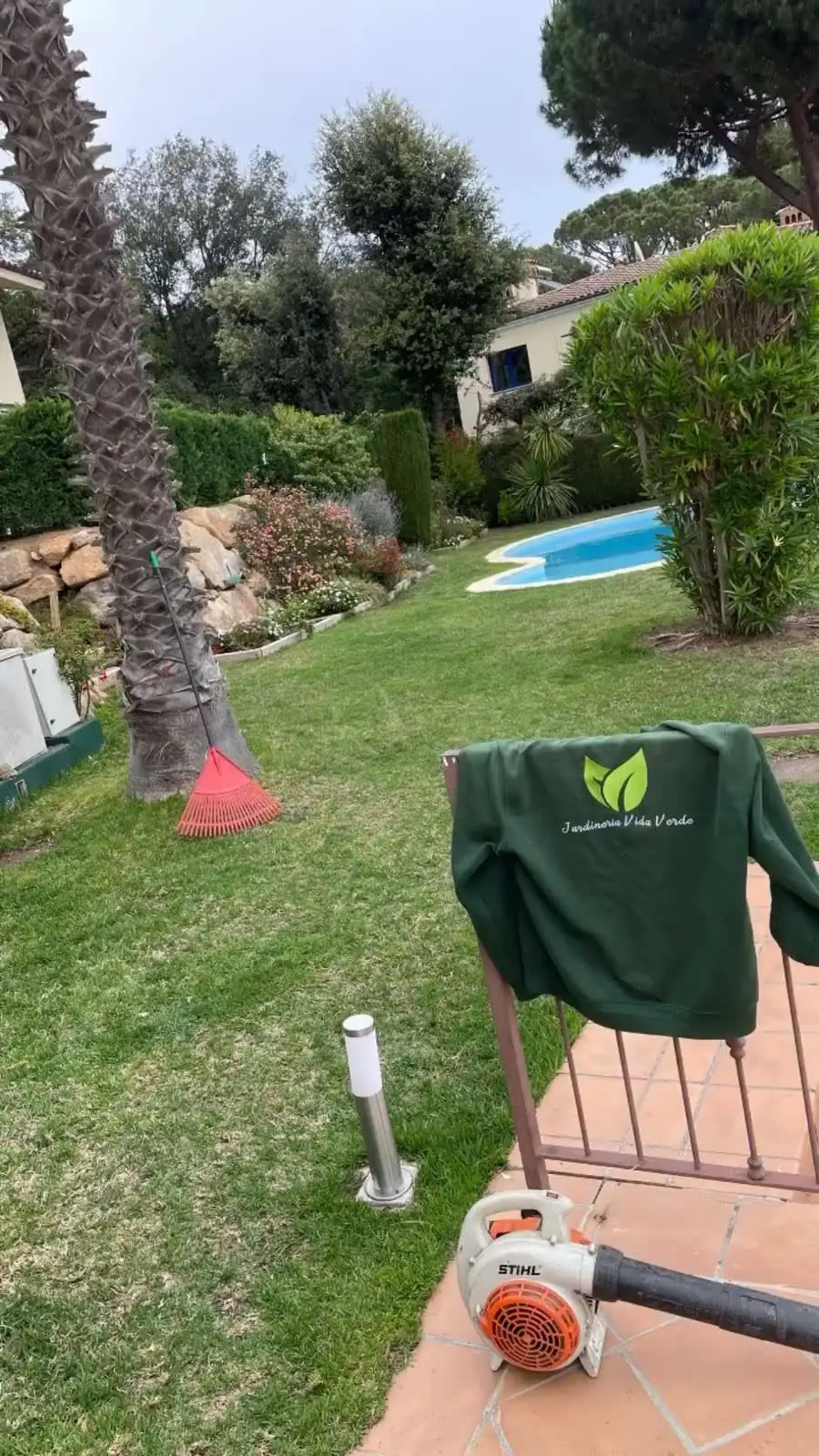 Mantenimiento de jardín y piscina